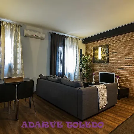 Apartamentos Adarve Toledo Exterior photo