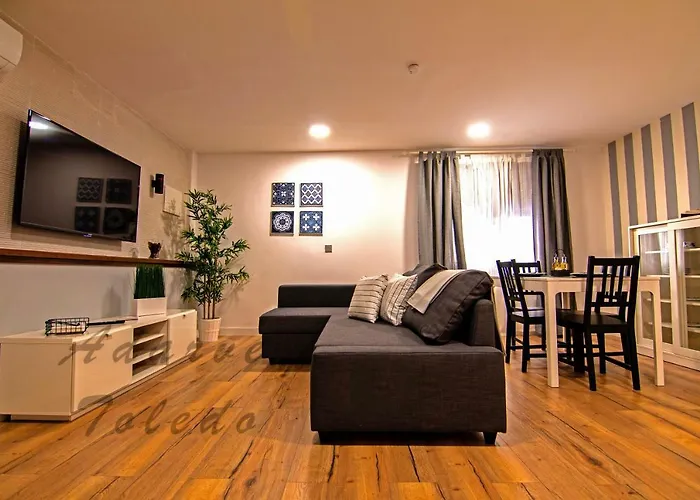 Apartamentos Adarve Toledo