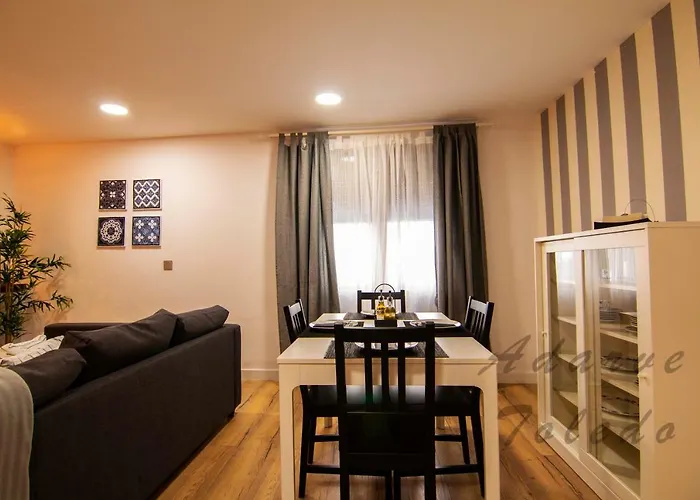 Apartamentos Adarve Toledo